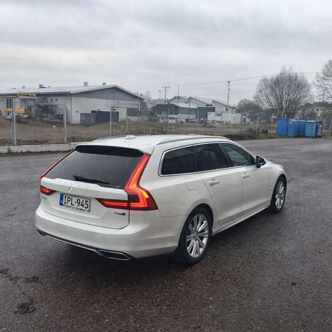 VOLVO V90 2018