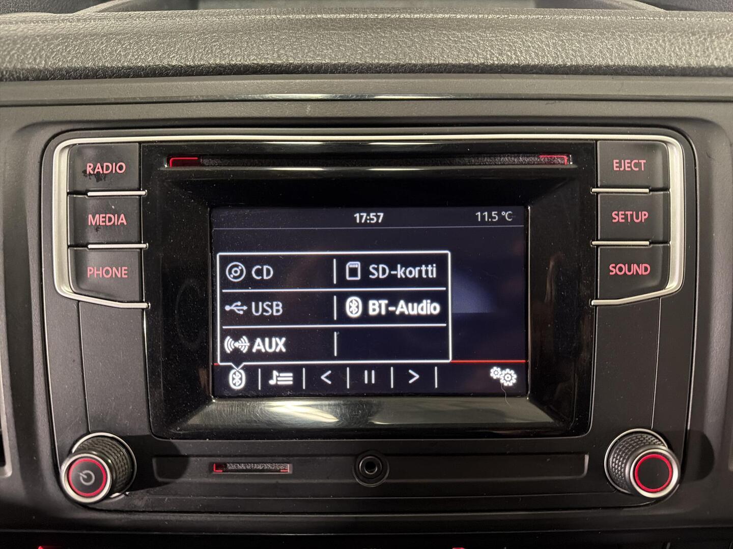 VOLKSWAGEN Transporter 2017