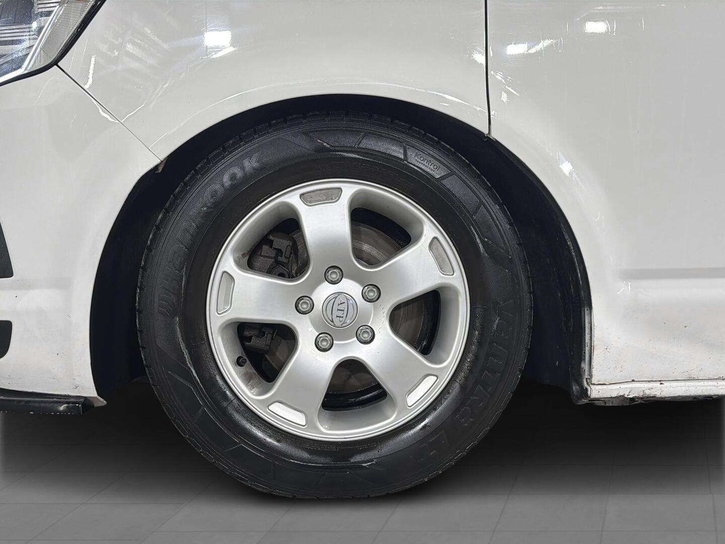 VOLKSWAGEN Transporter 2017