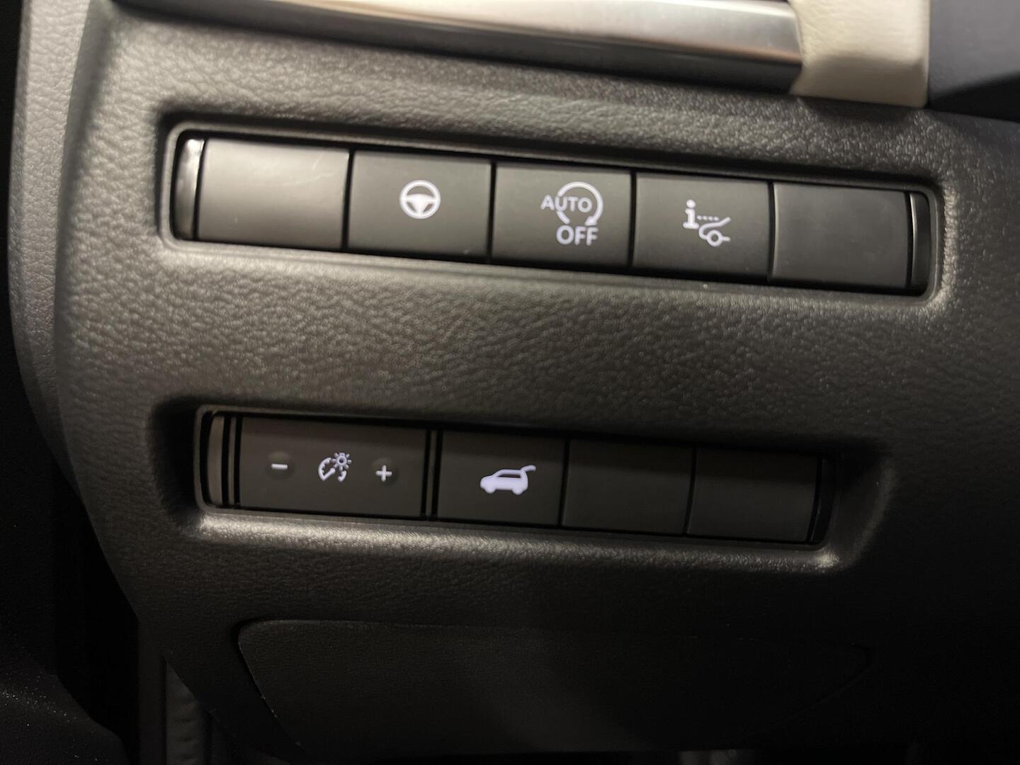 NISSAN Qashqai 2022