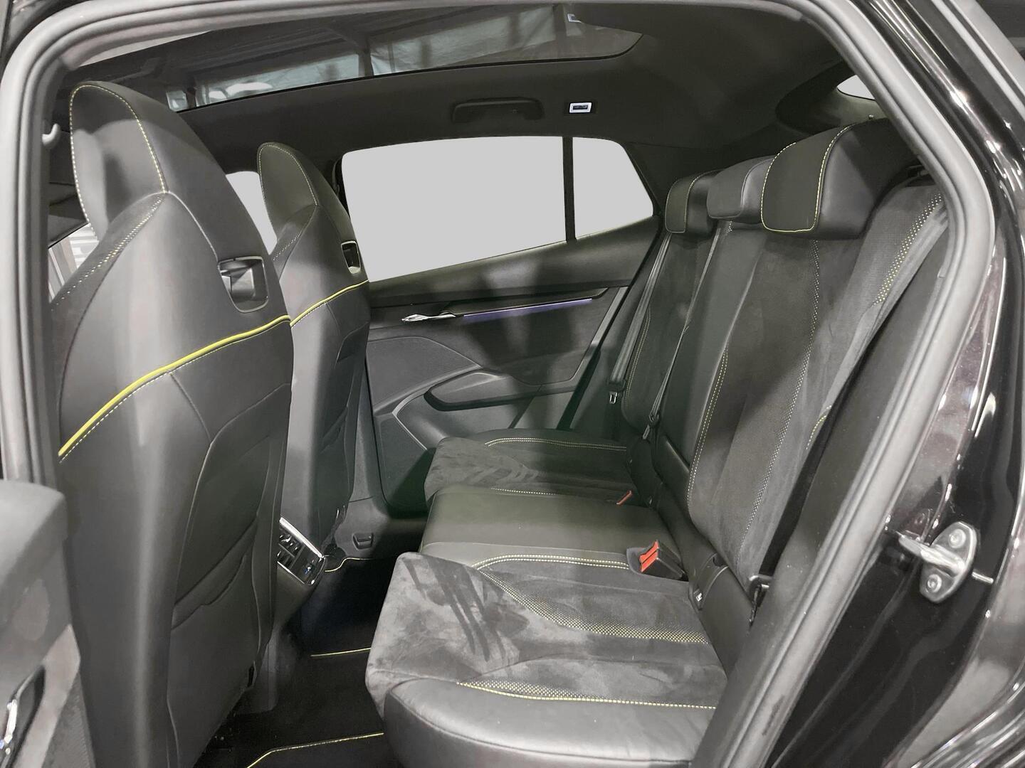 SKODA Enyaq 2023