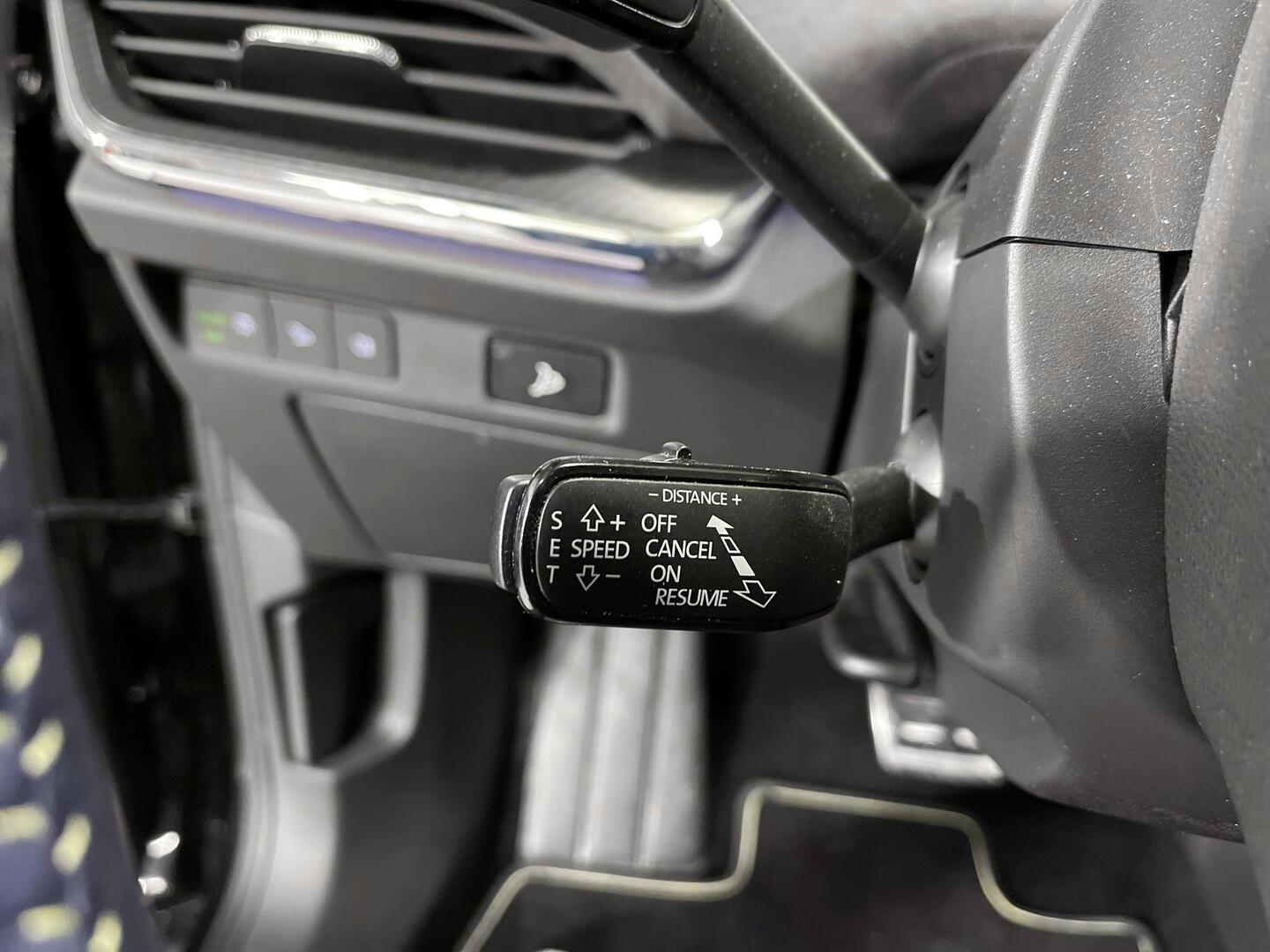 SKODA Enyaq 2023