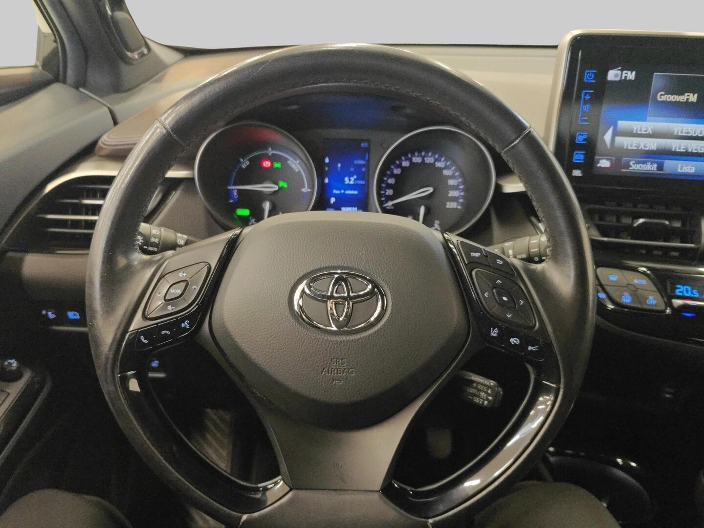 TOYOTA C-HR 2017