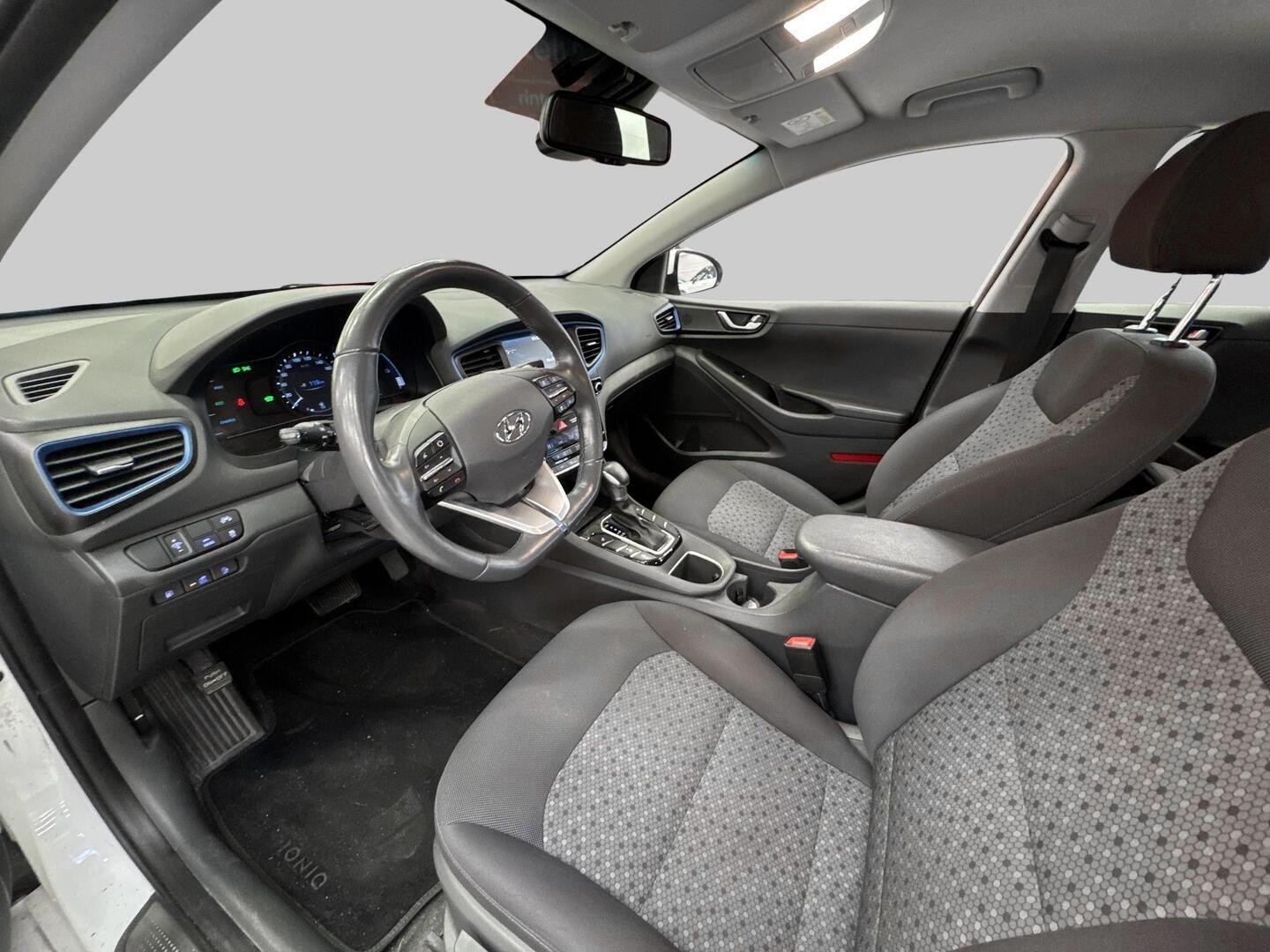 HYUNDAI IONIQ plug-in 2018