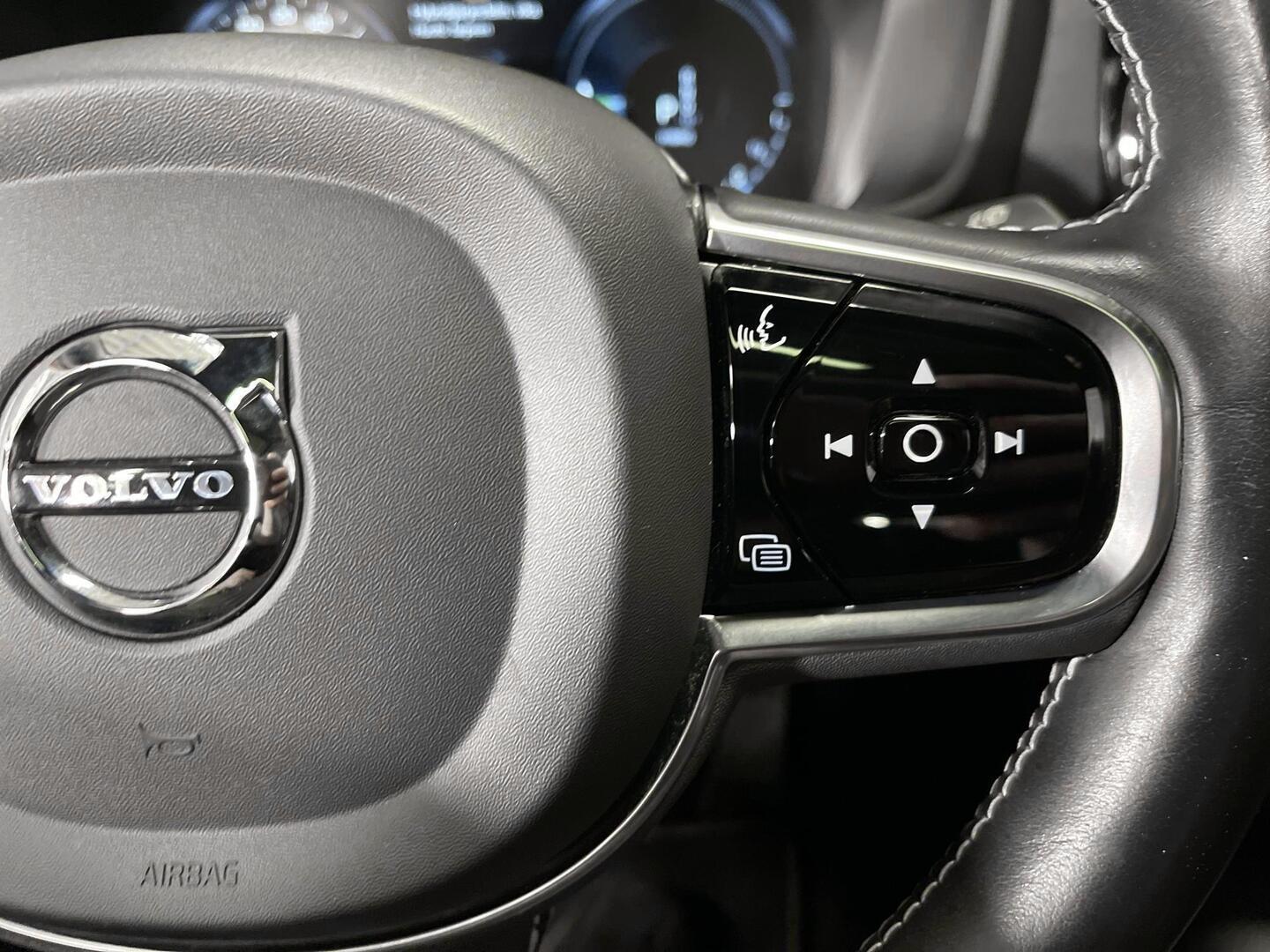 VOLVO V60 2020