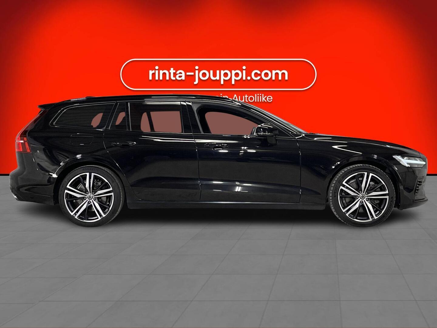 VOLVO V60 2020