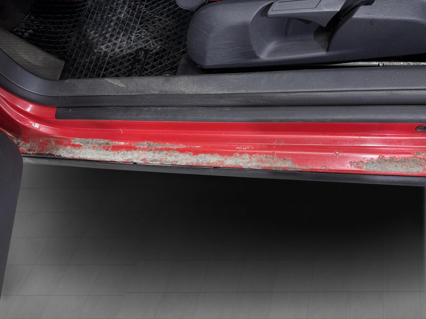 VOLKSWAGEN Golf 2004