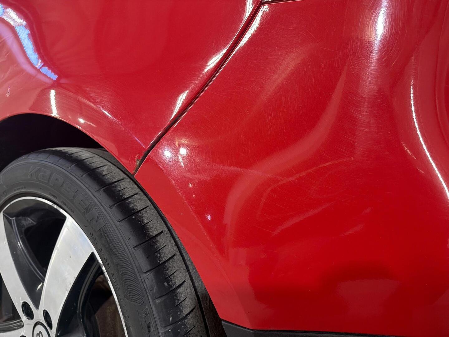 VOLKSWAGEN Golf 2004