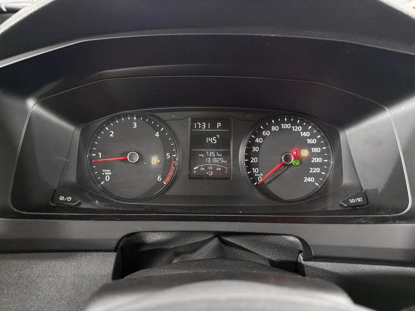 VOLKSWAGEN Caravelle 2017