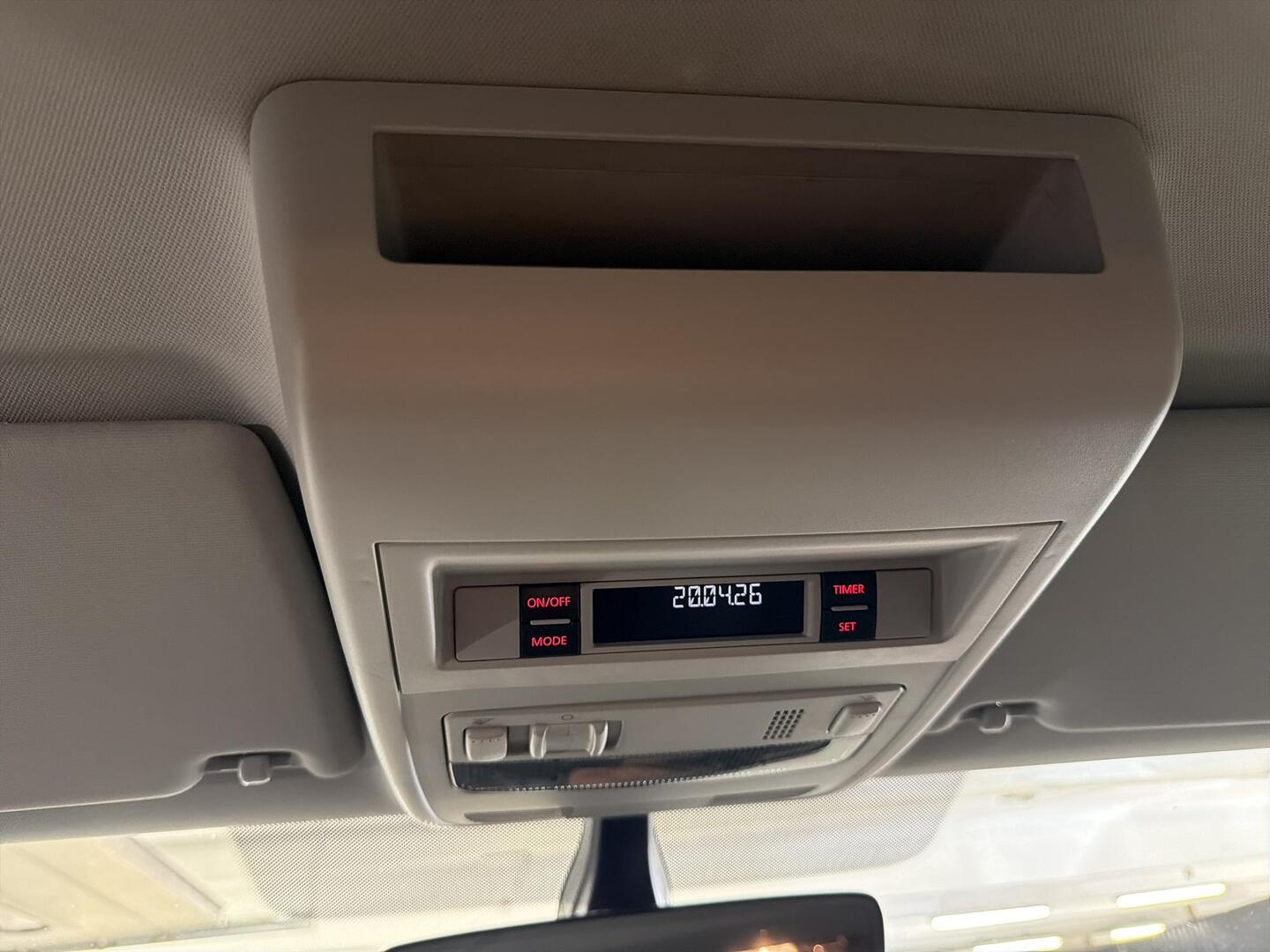 VOLKSWAGEN Caravelle 2017