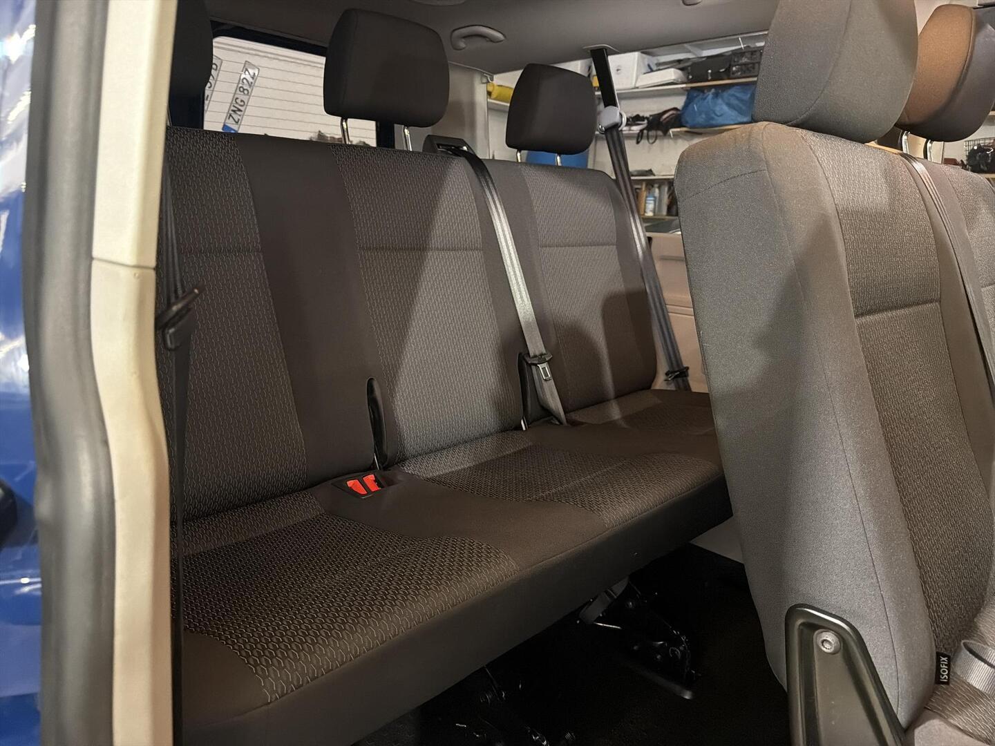 VOLKSWAGEN Caravelle 2017