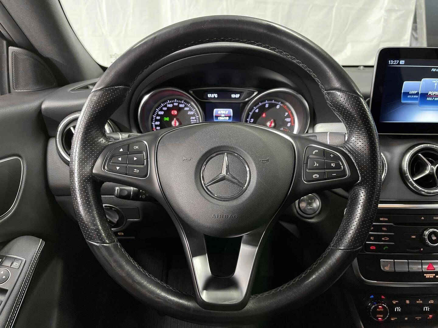 MERCEDES-BENZ CLA 2019