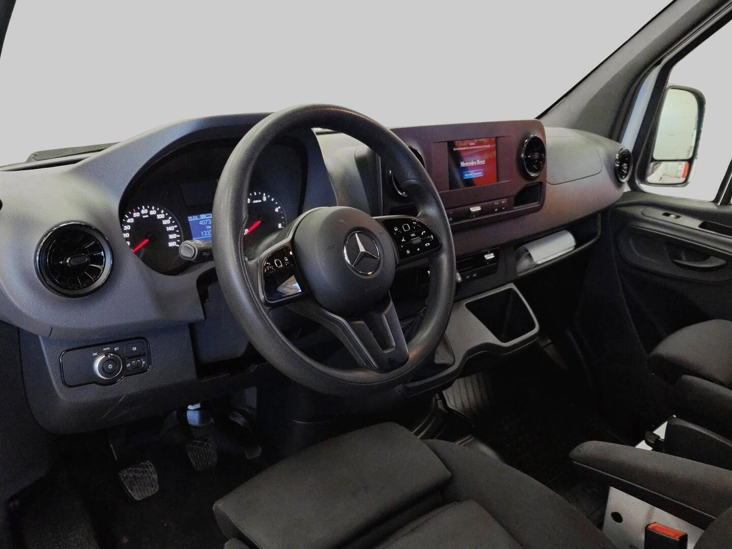 MERCEDES-BENZ Sprinter 2019