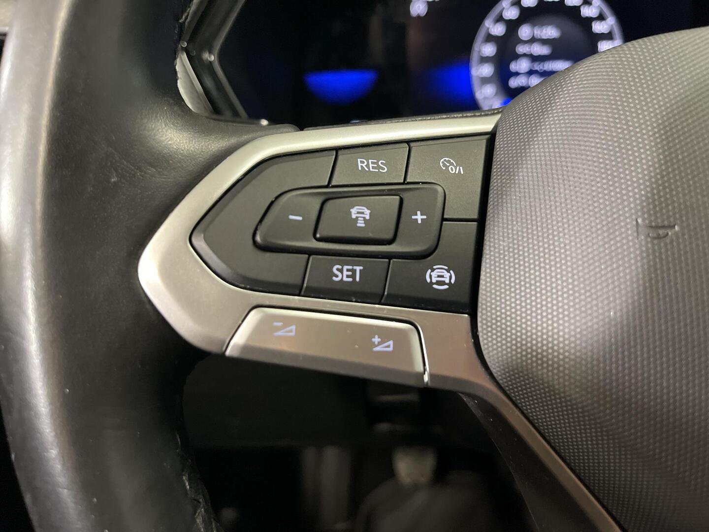 VOLKSWAGEN T-Cross 2023