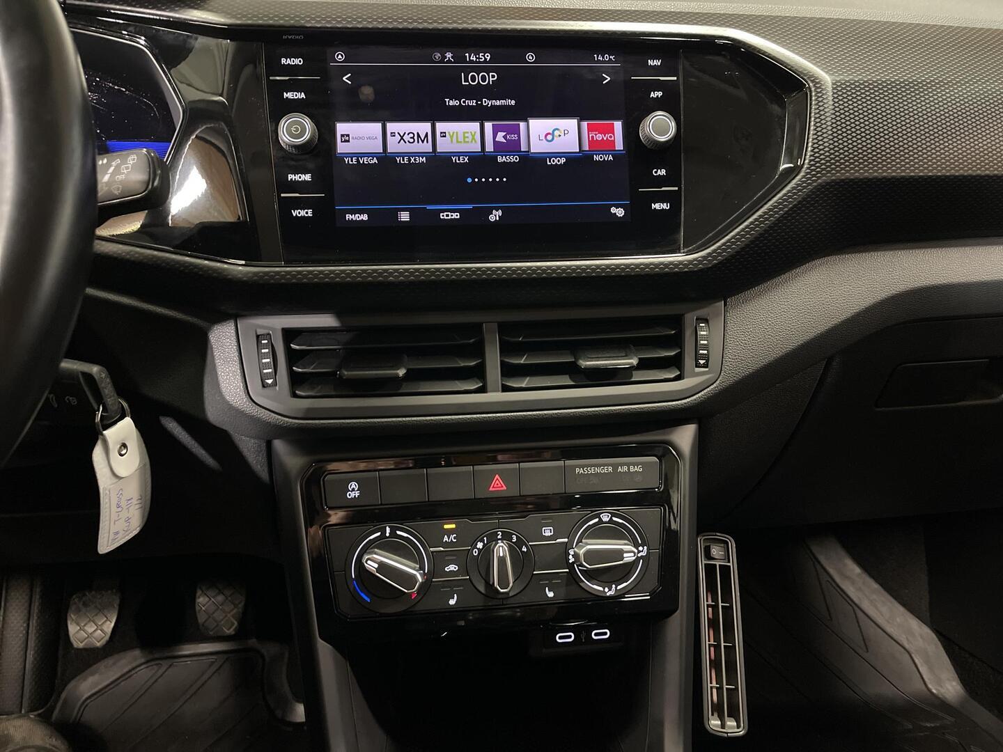 VOLKSWAGEN T-Cross 2023