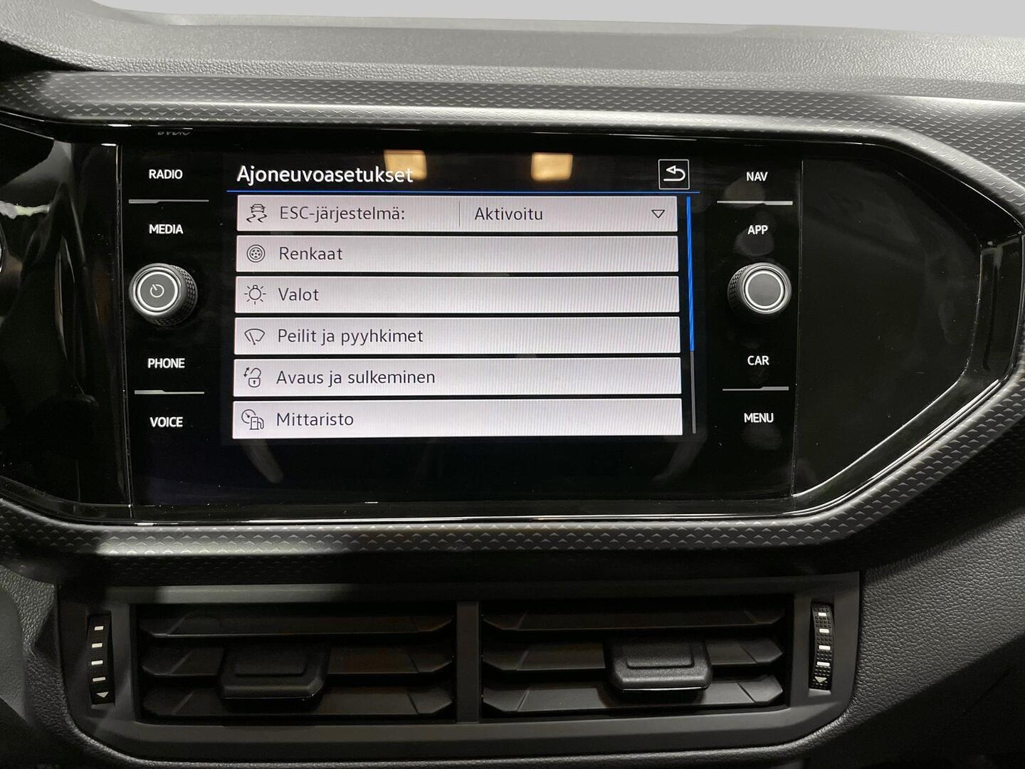 VOLKSWAGEN T-Cross 2023