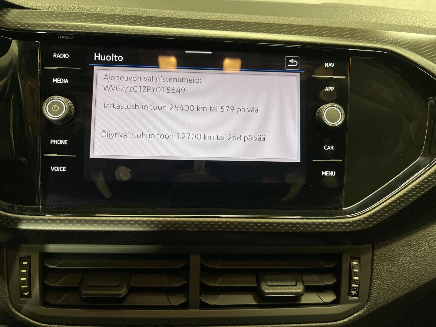 VOLKSWAGEN T-Cross 2023