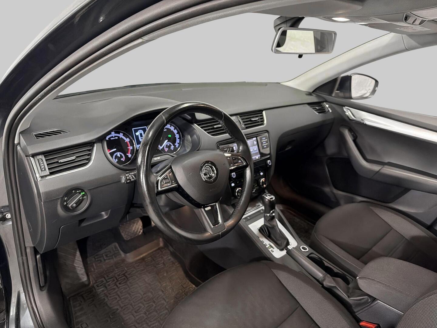 SKODA Octavia 2019