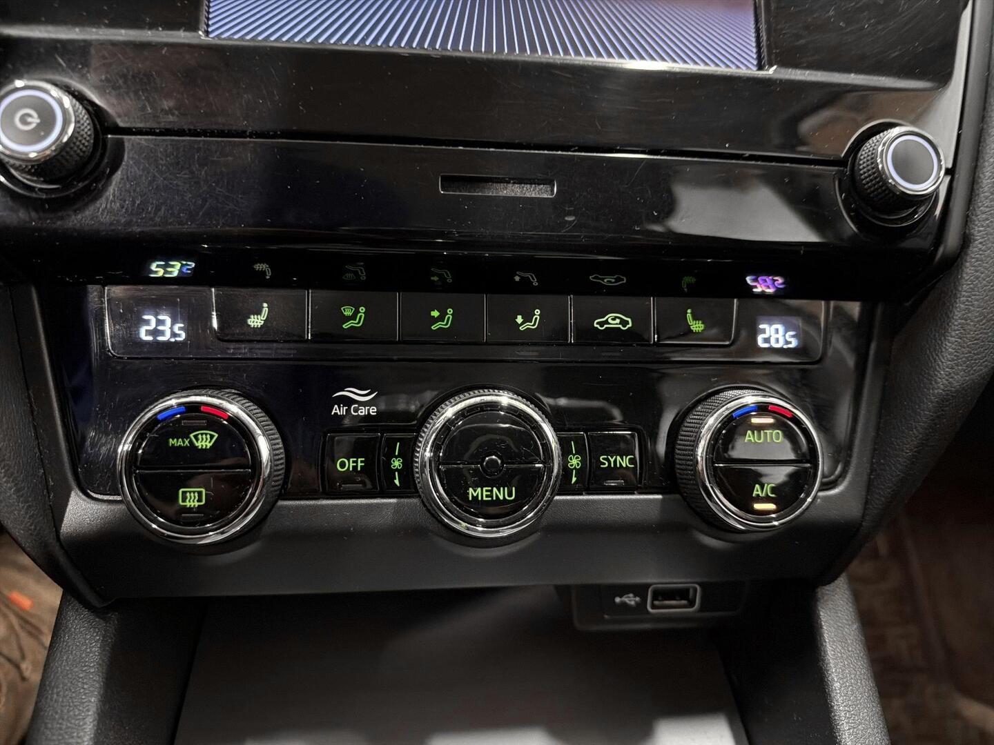 SKODA Octavia 2019