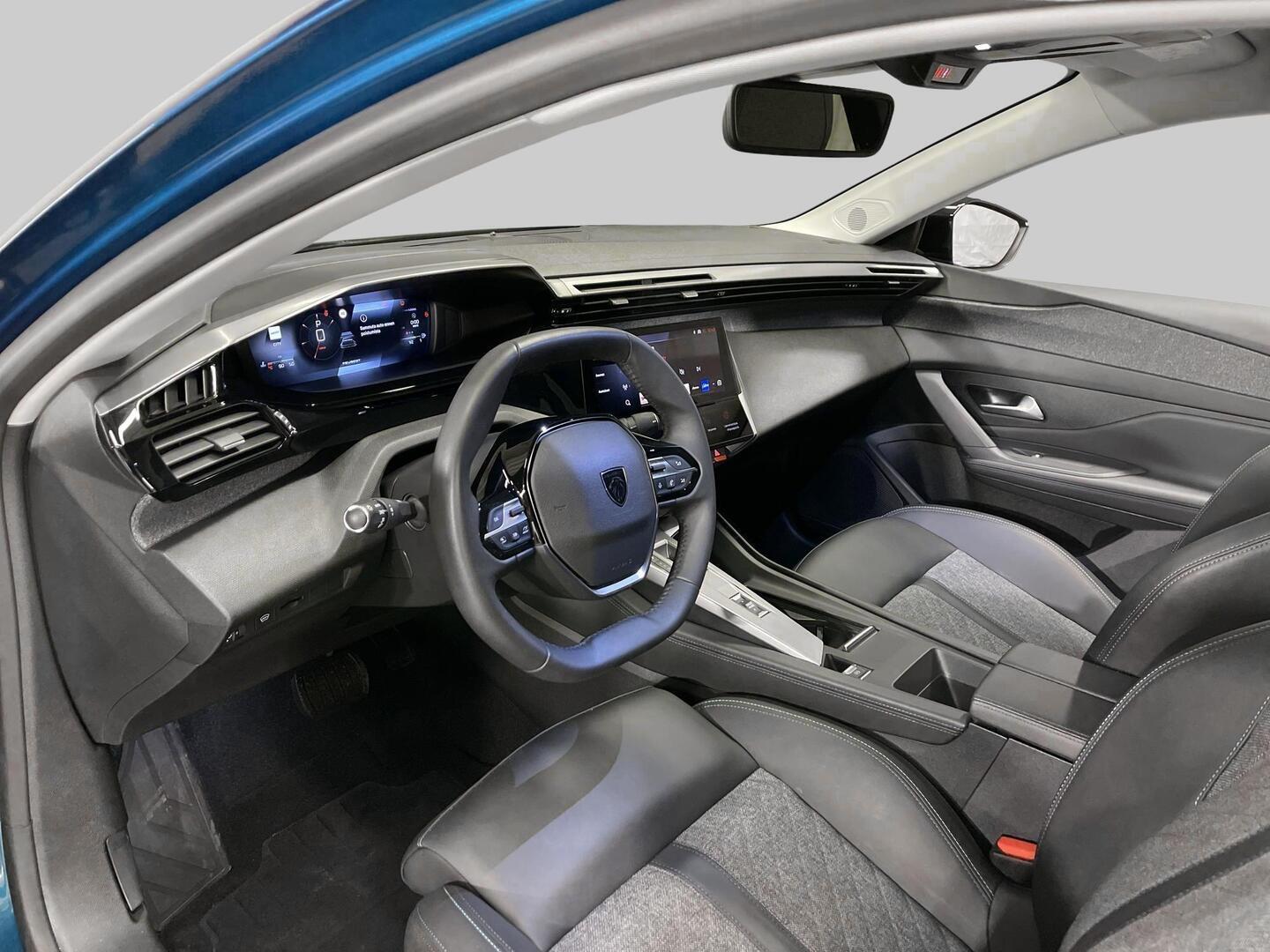PEUGEOT 408 2025