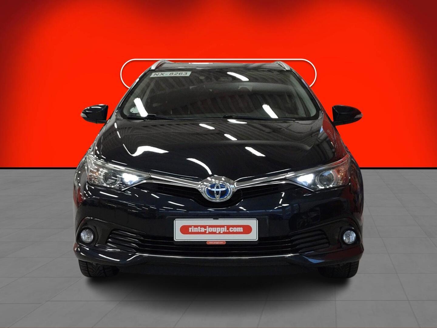 TOYOTA AURIS 2017