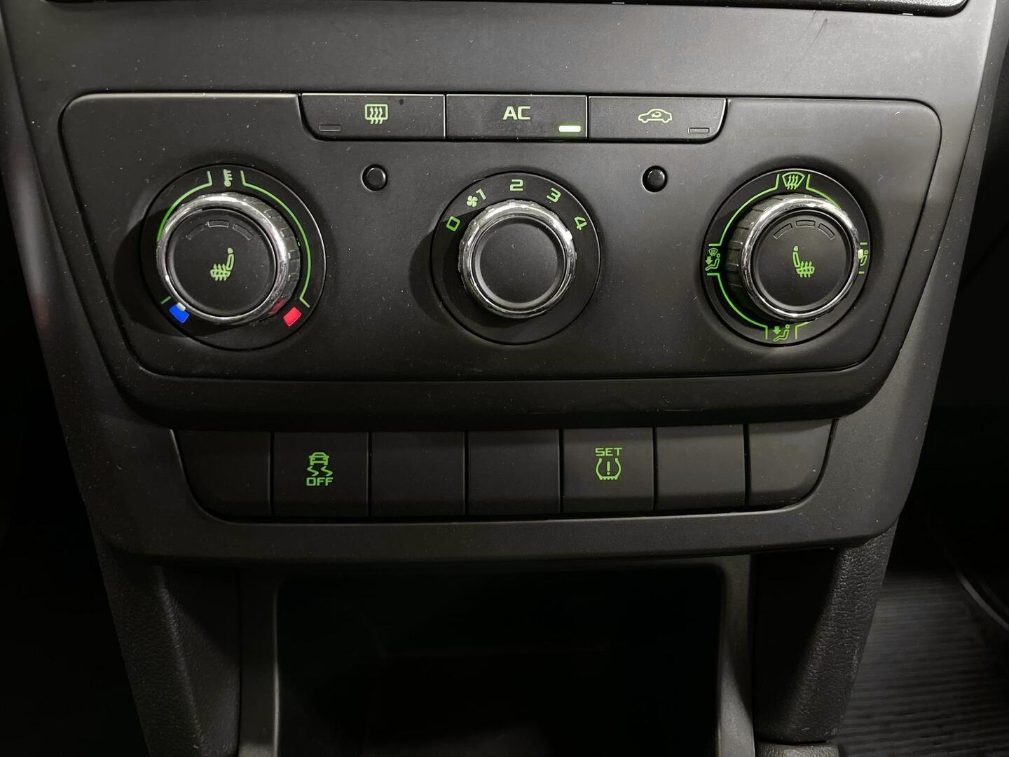 SKODA Yeti 2013