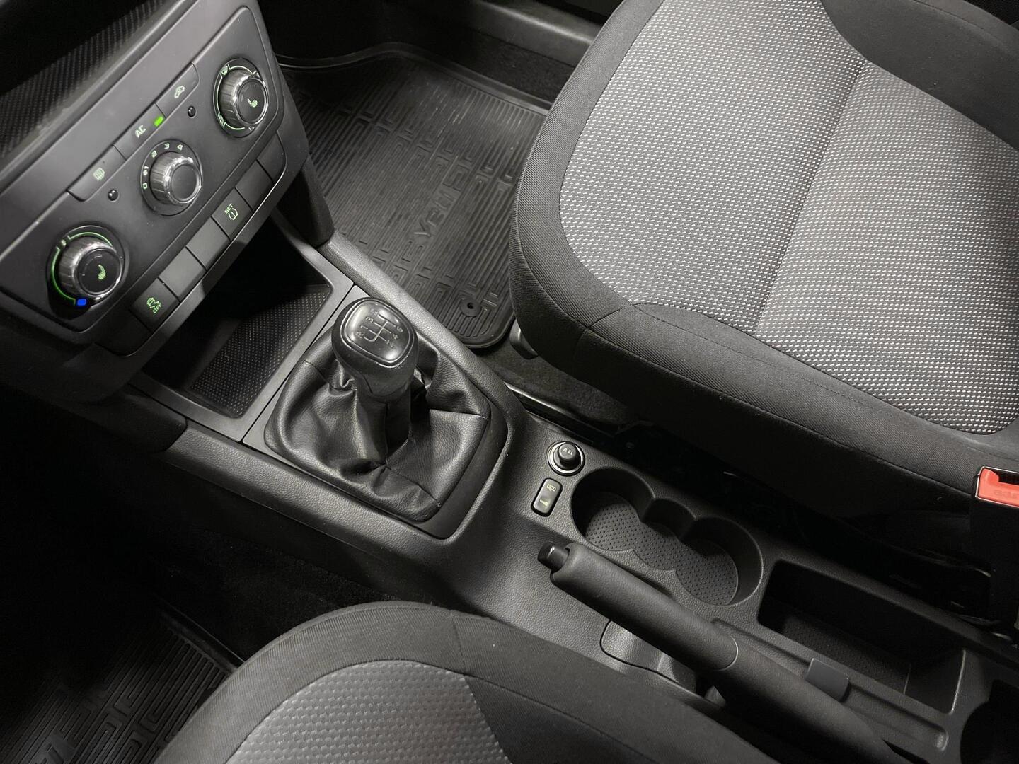 SKODA Yeti 2013