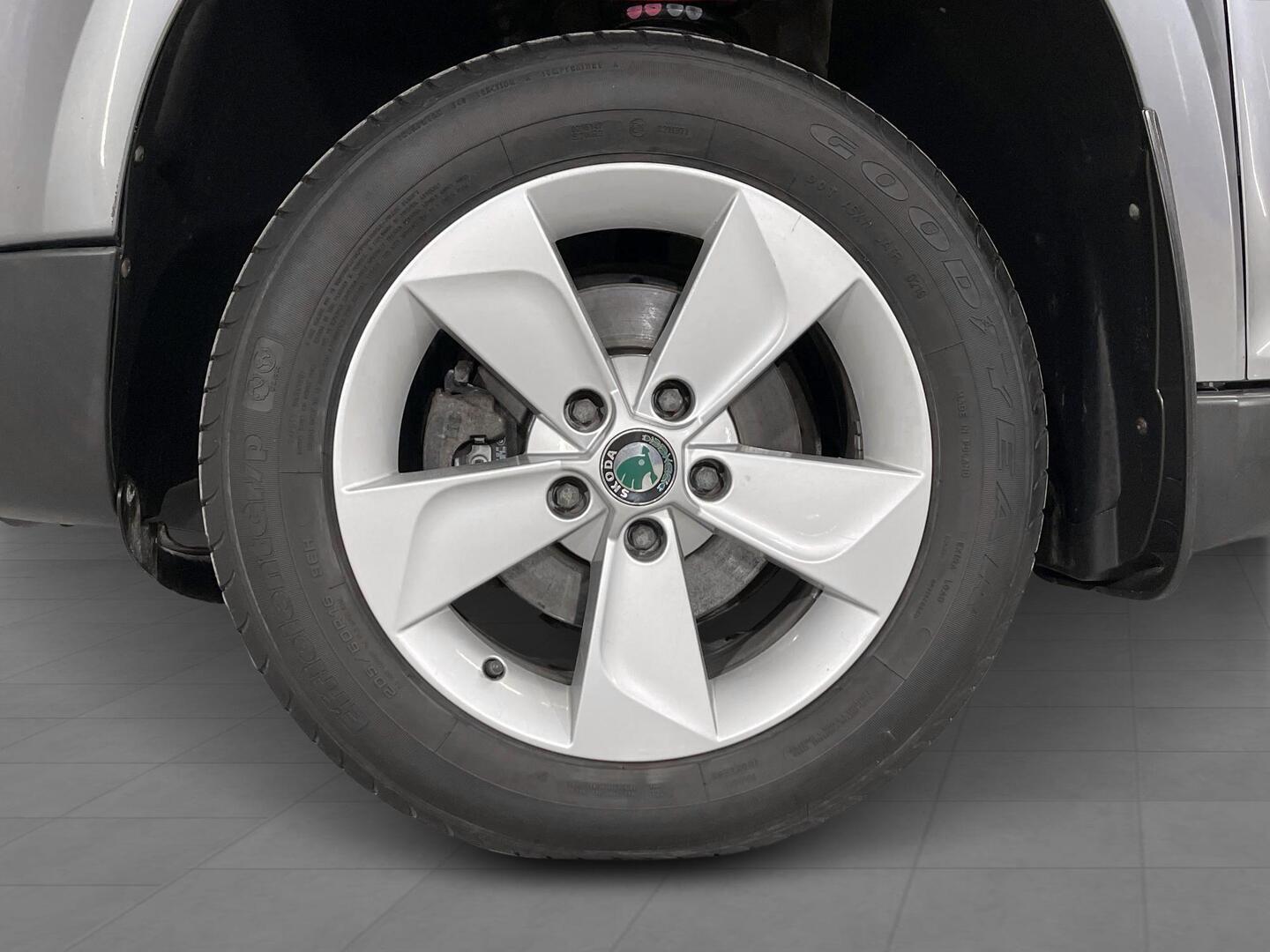 SKODA Yeti 2013