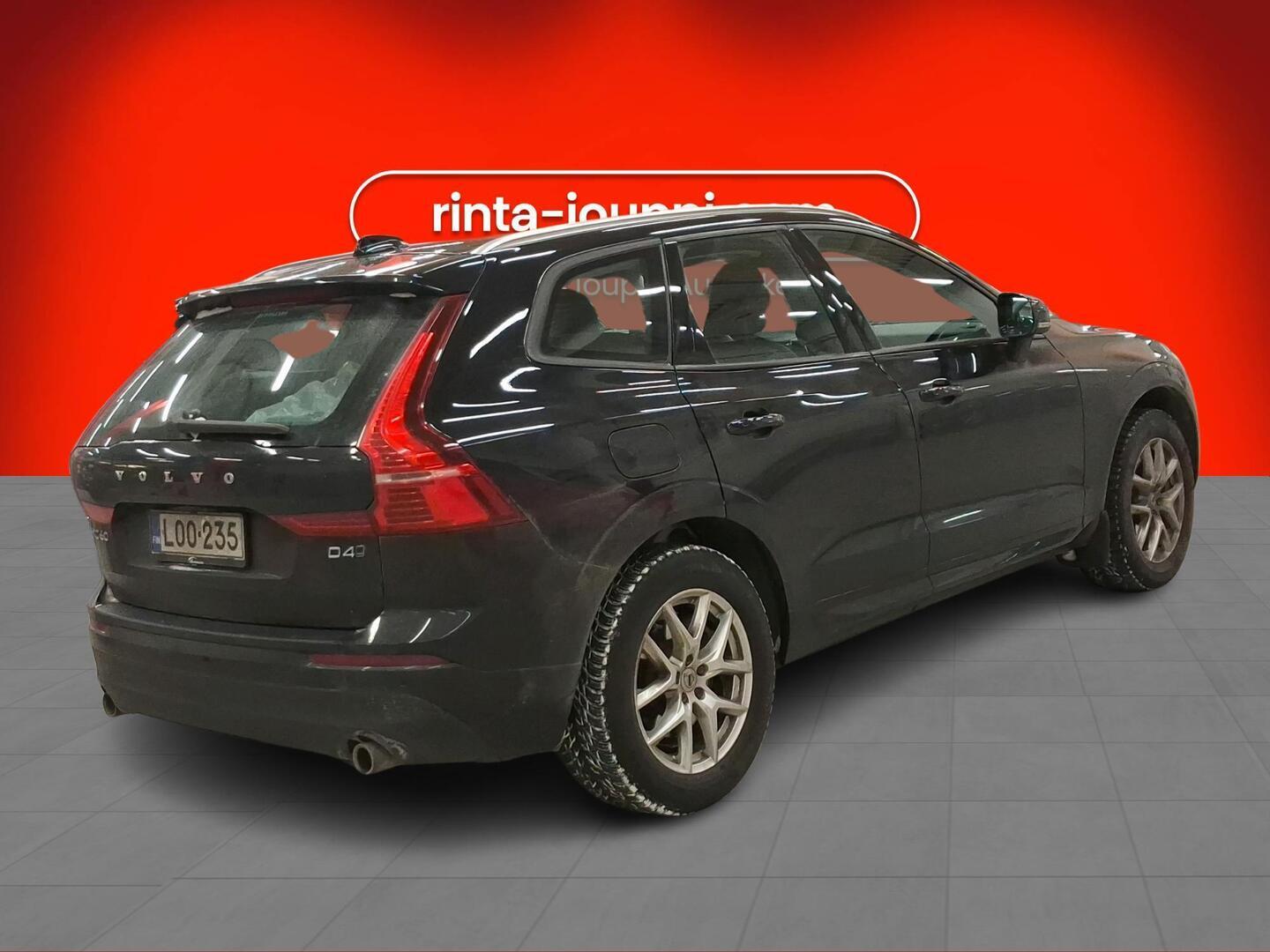 VOLVO XC60 2018