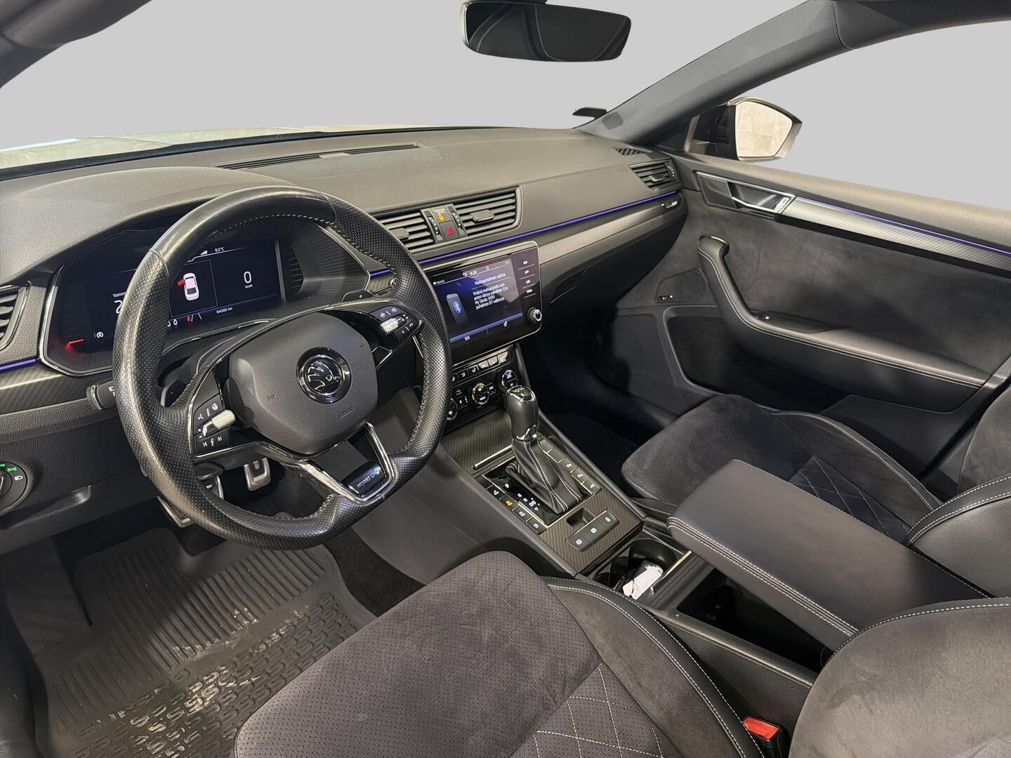 SKODA Superb 2021