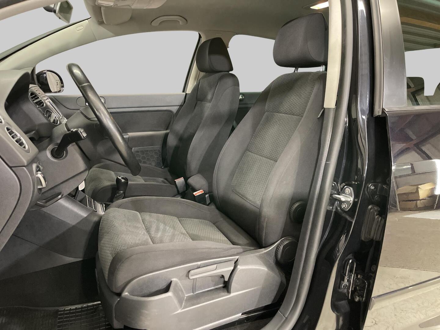 VOLKSWAGEN Golf Plus 2013