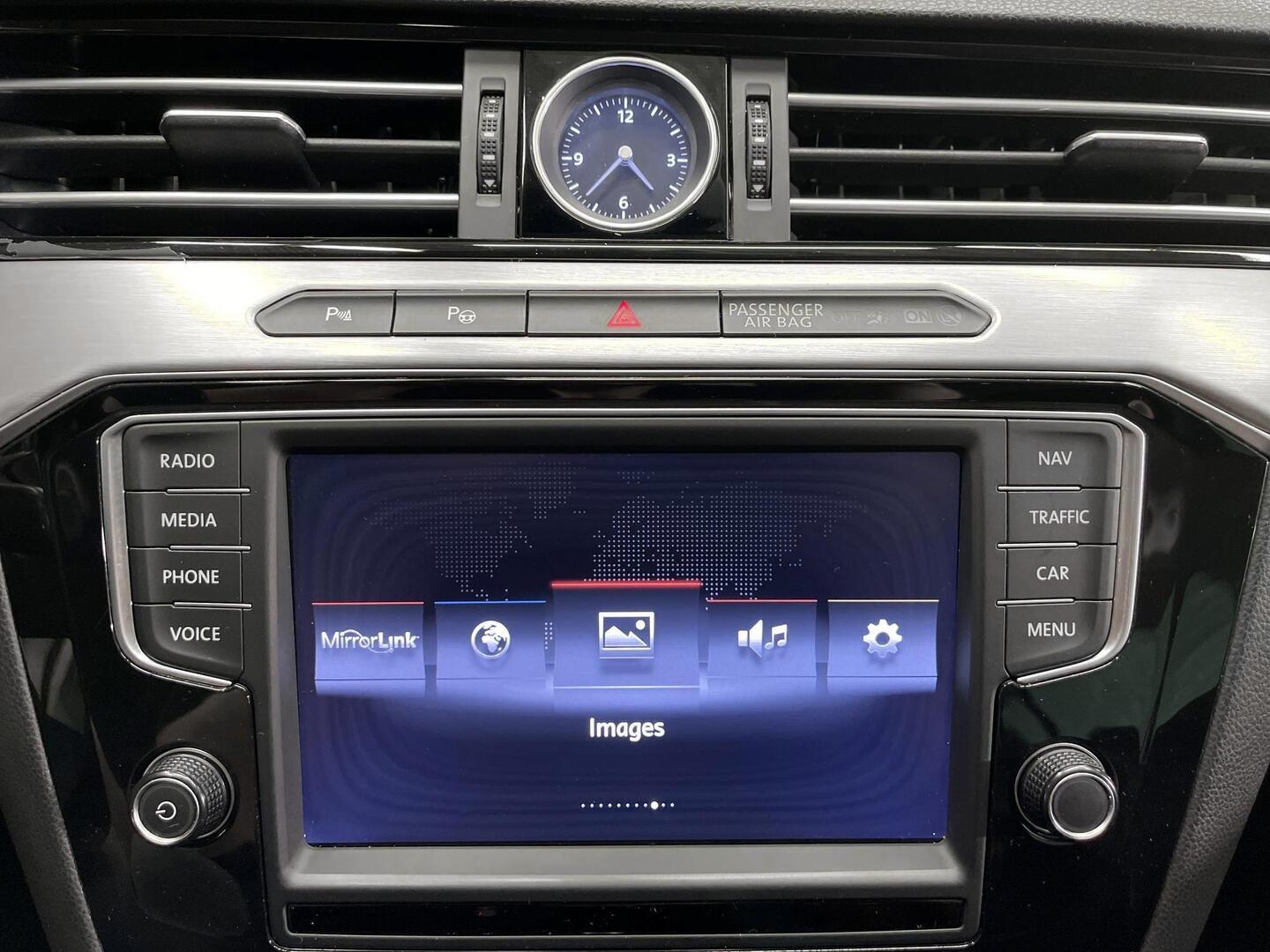 VOLKSWAGEN Passat 2014