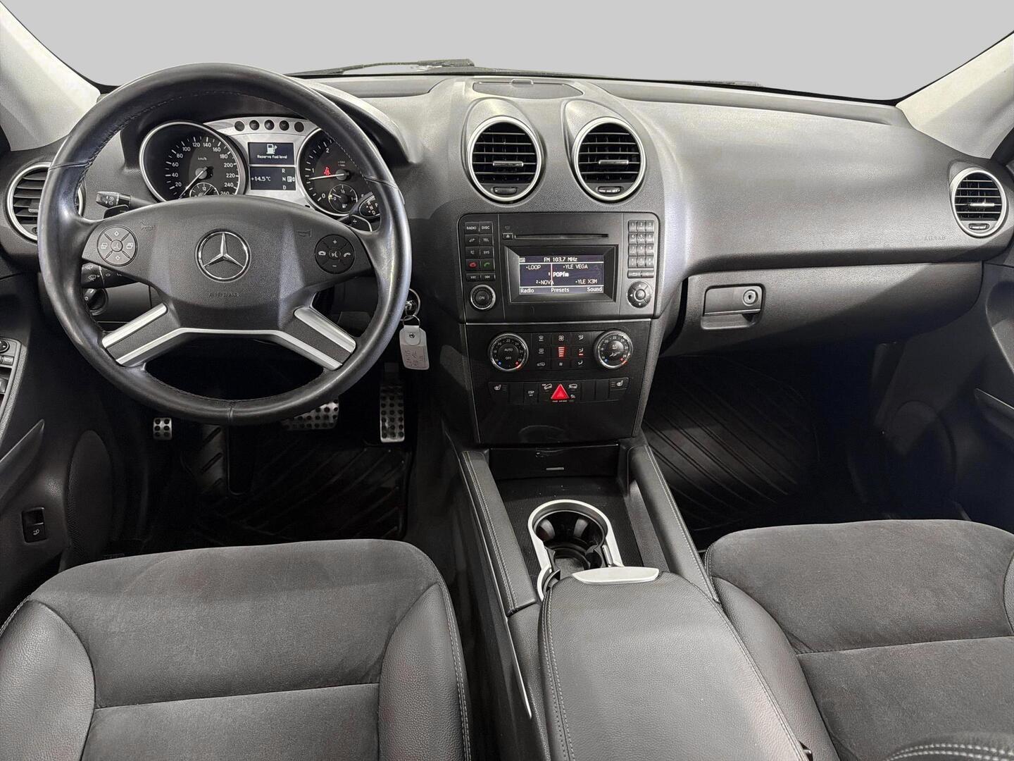 MERCEDES-BENZ ML 2010