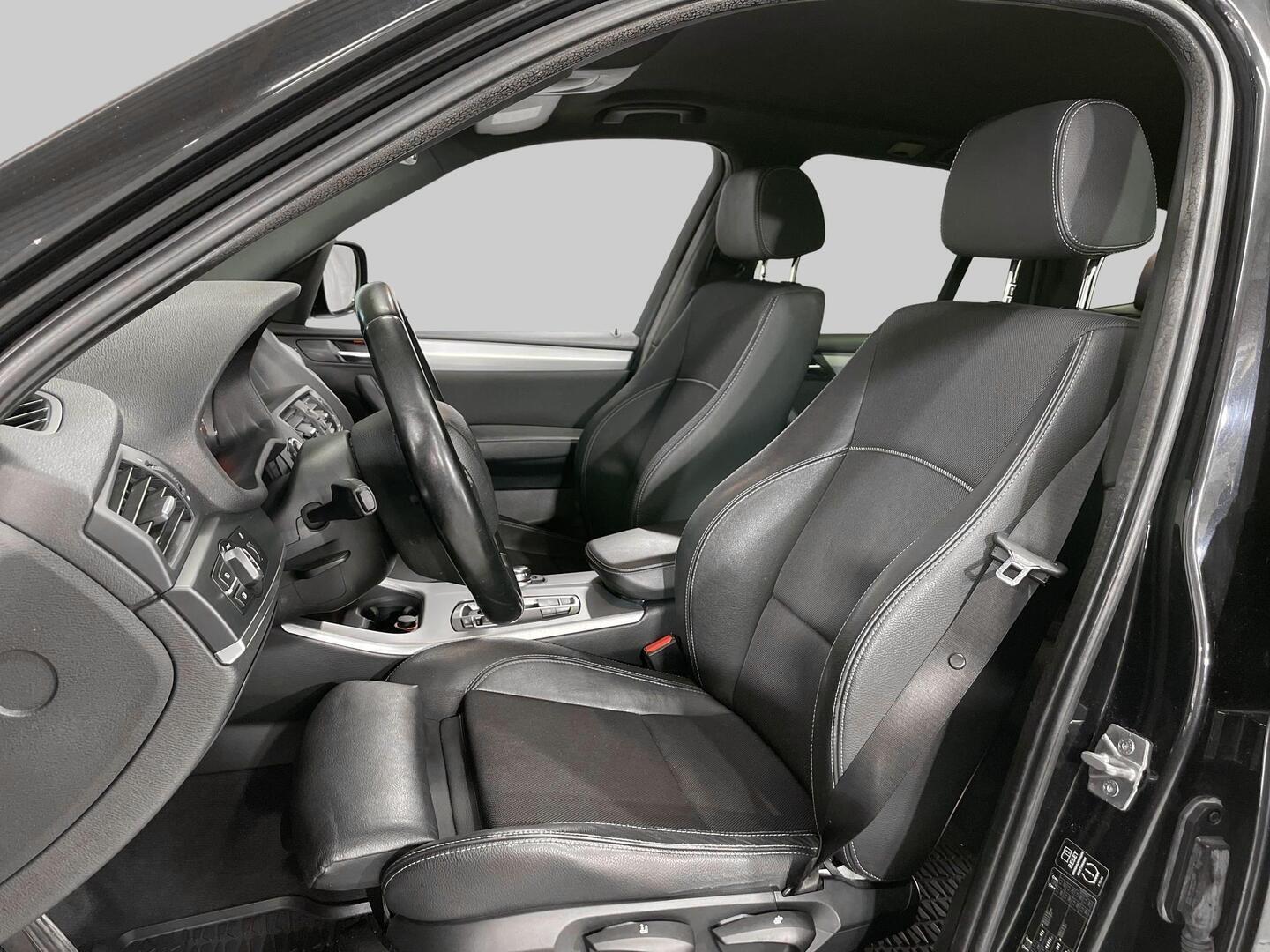 BMW X3 2012