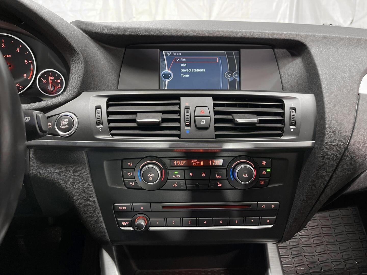 BMW X3 2012