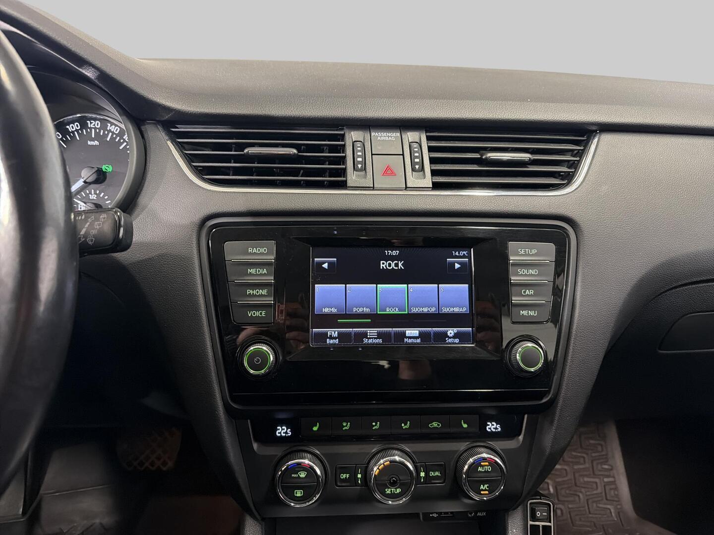 SKODA Octavia 2014