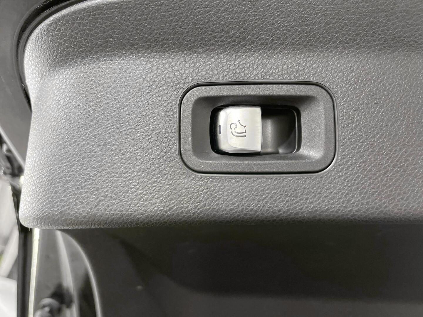 MERCEDES-BENZ GLC 2018