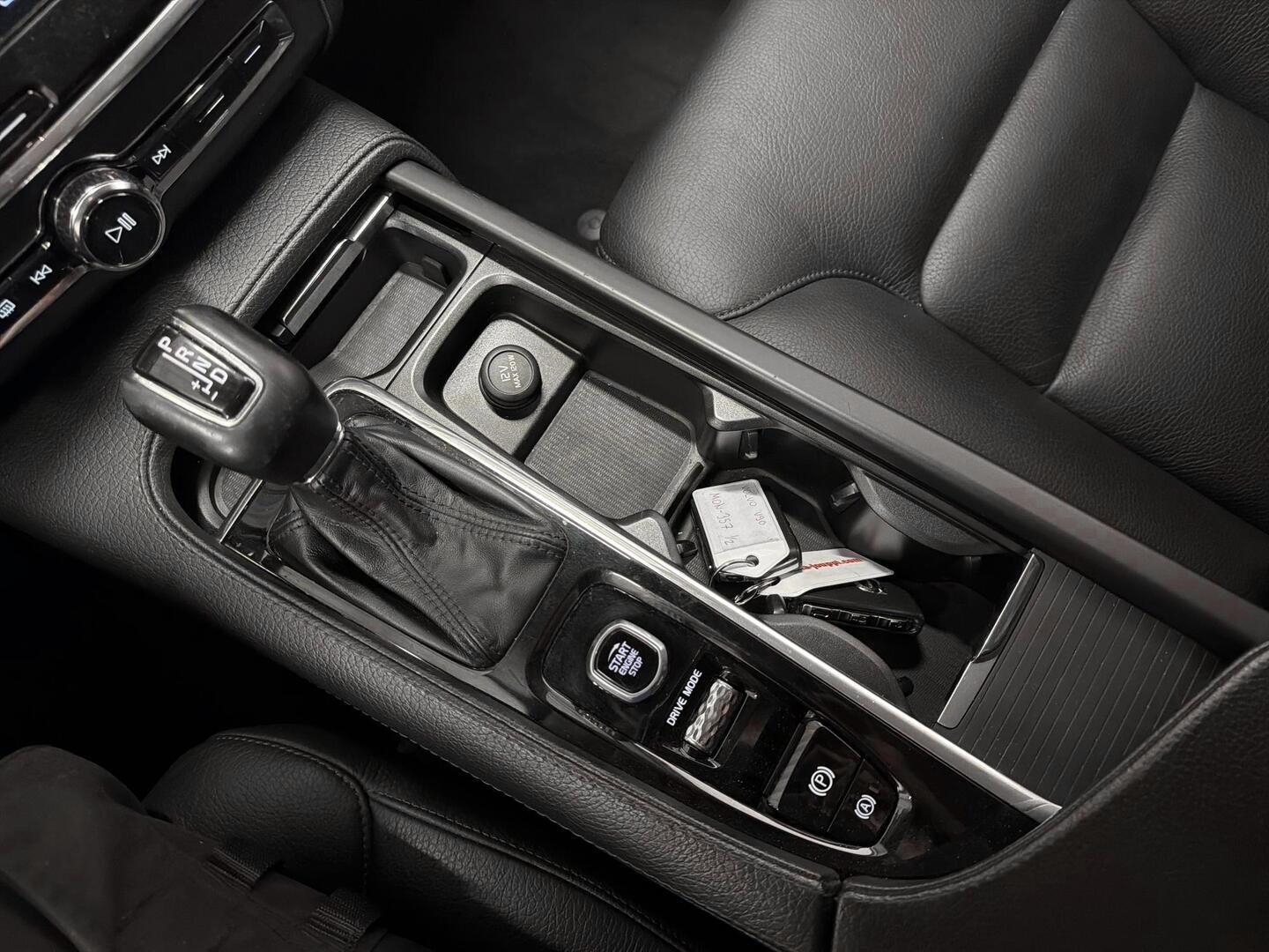 VOLVO V90 2019