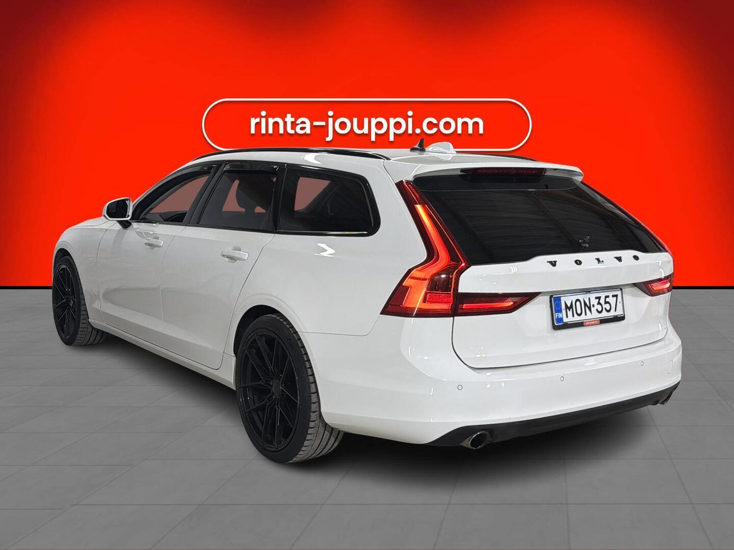 VOLVO V90 2019