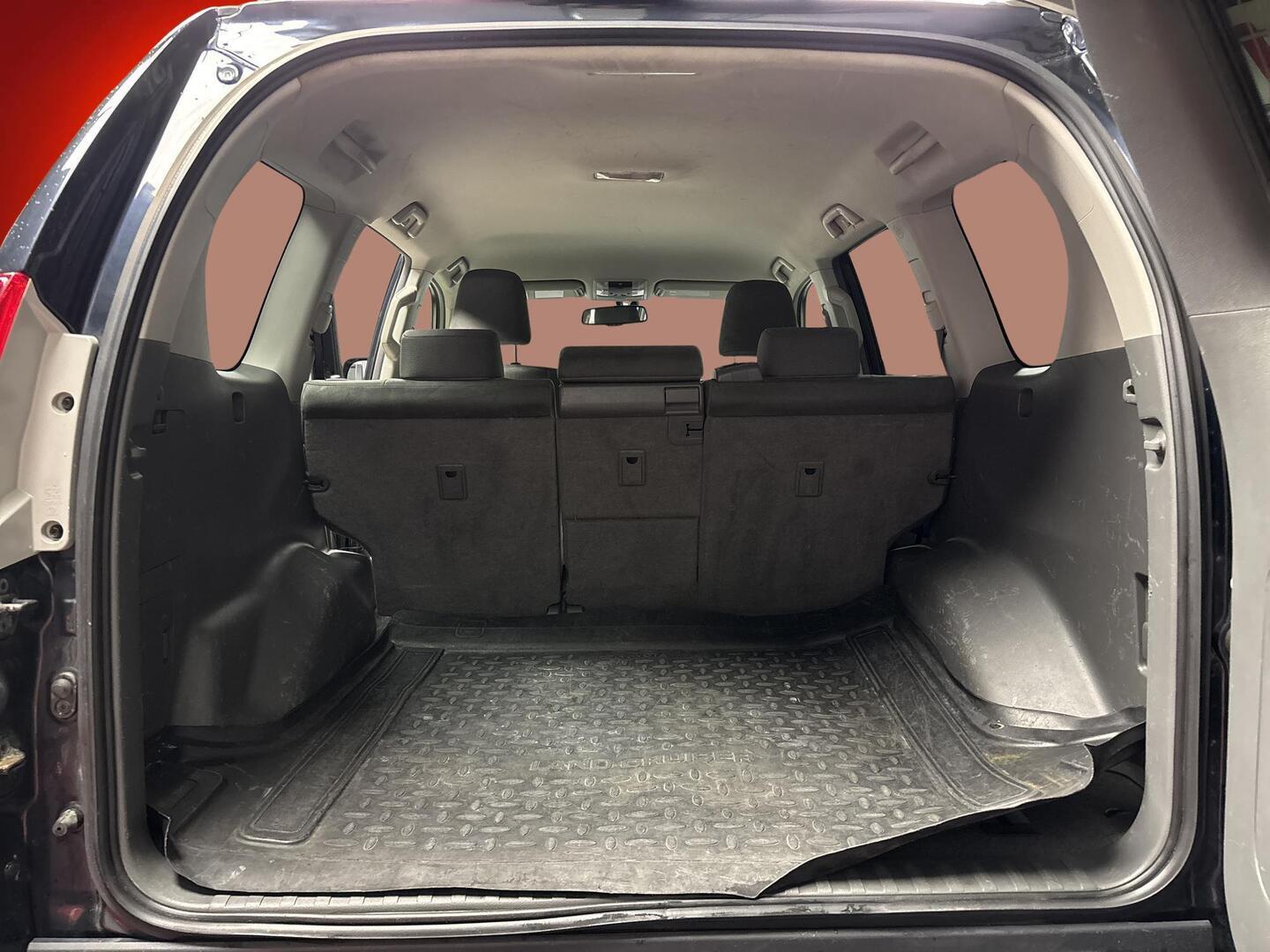 TOYOTA Land Cruiser 2010