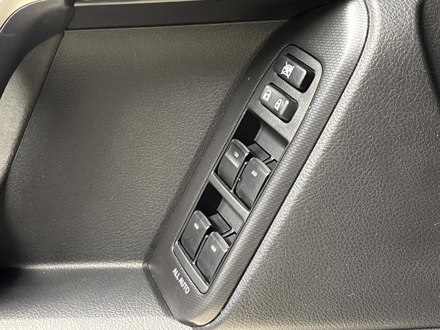 TOYOTA Land Cruiser 2010