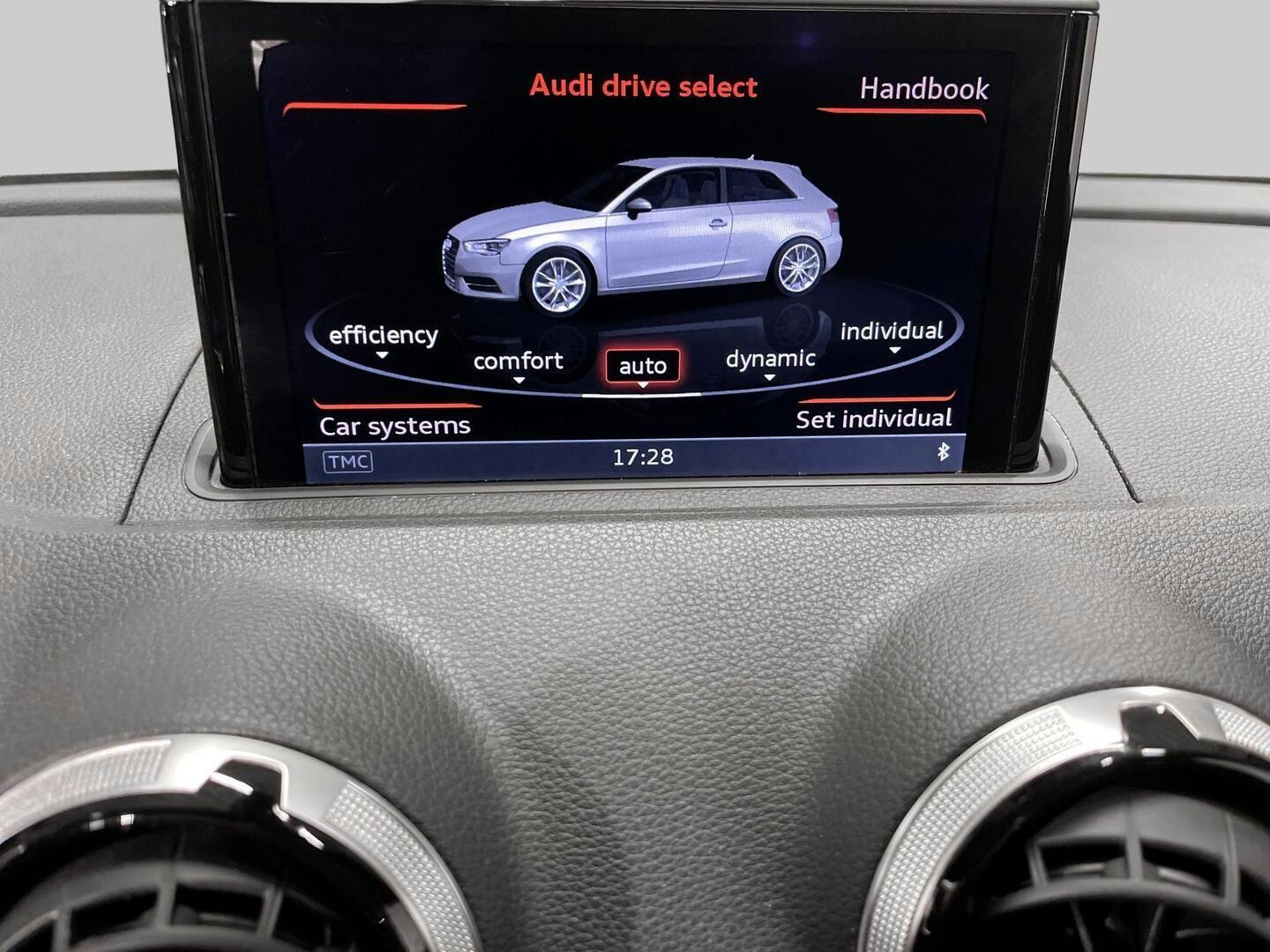 AUDI A3 2013