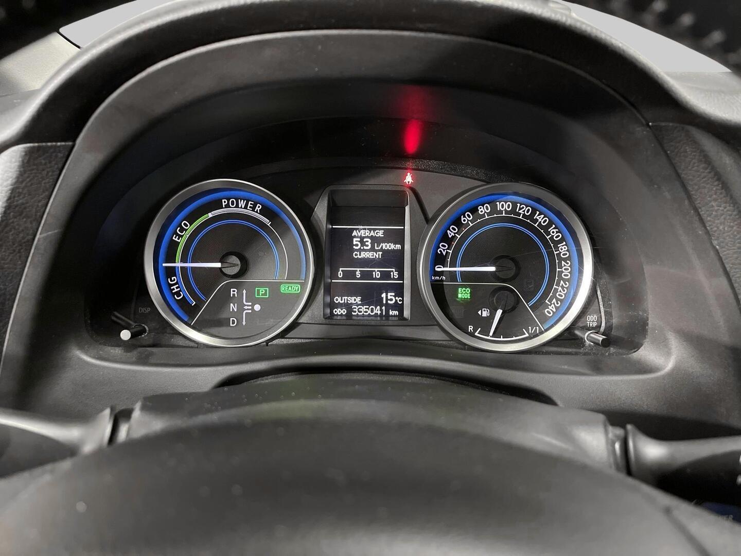 TOYOTA Auris 2014