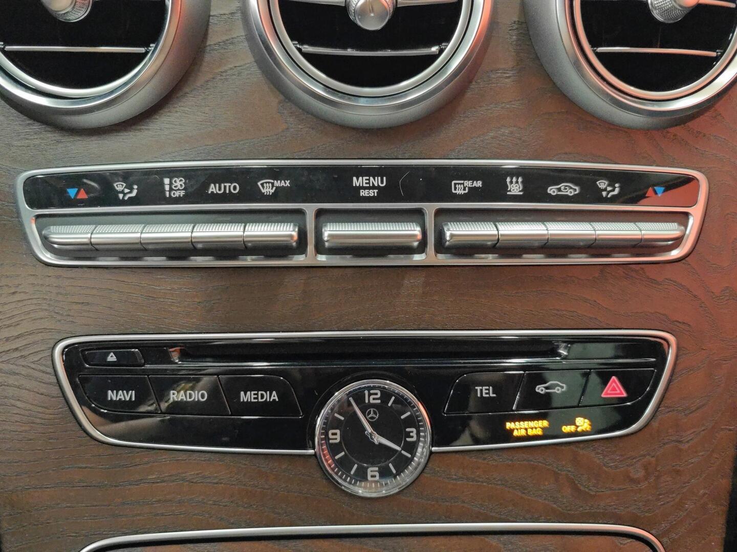 MERCEDES-BENZ C 2015