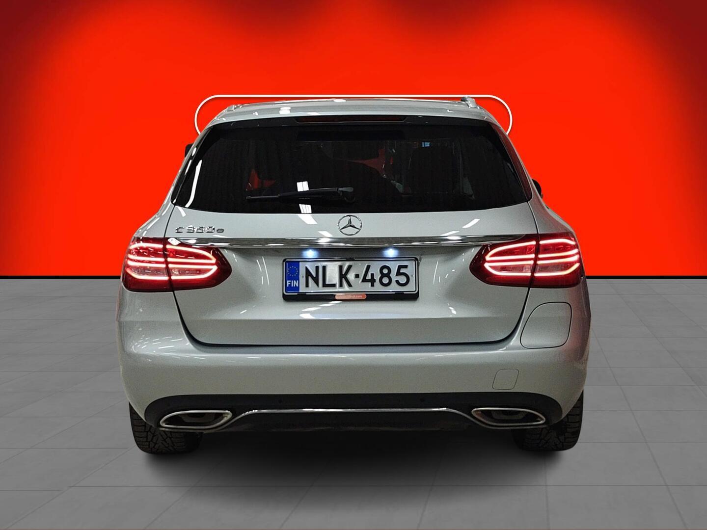 MERCEDES-BENZ C 2015