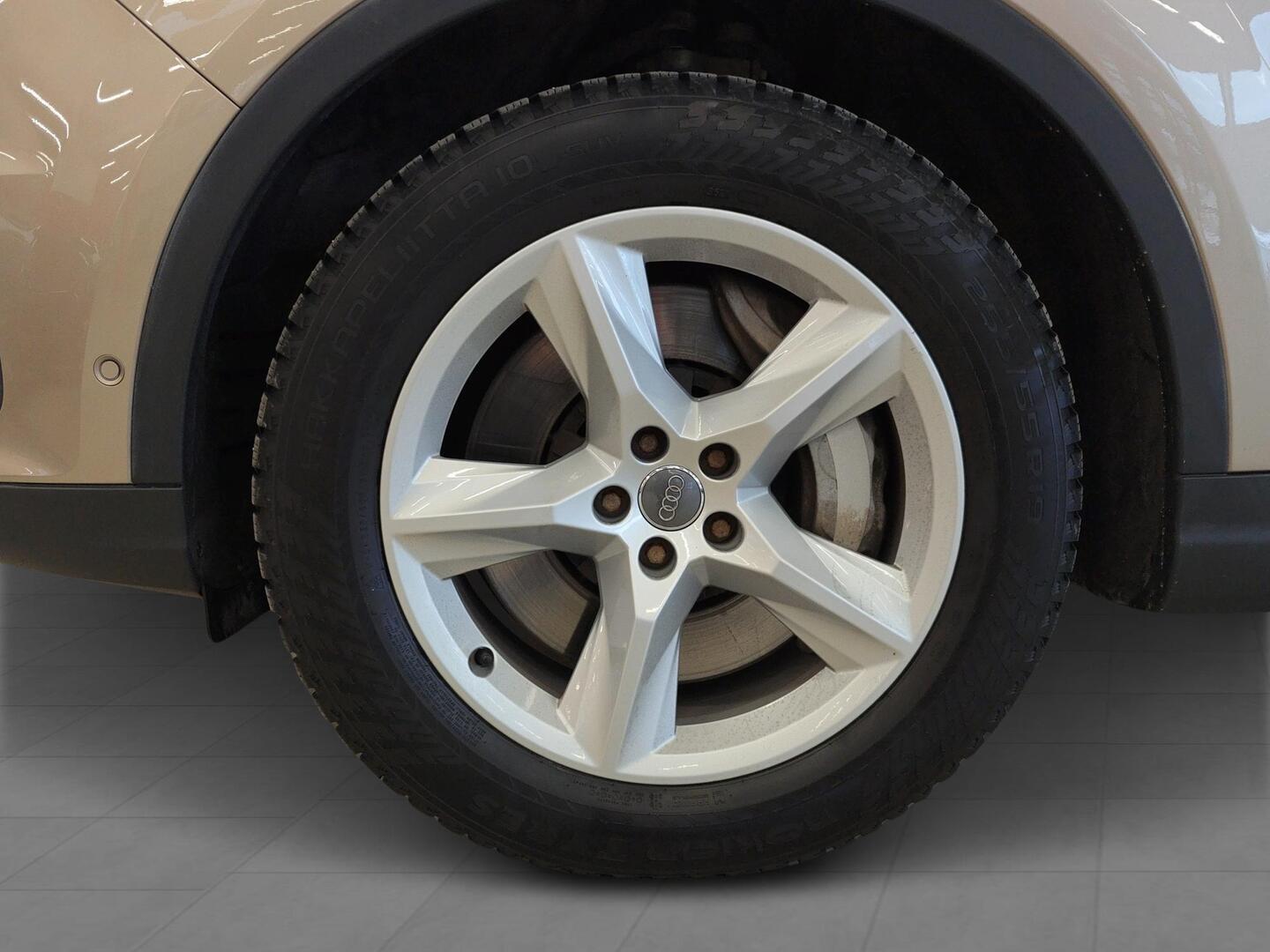 AUDI Q7 2018