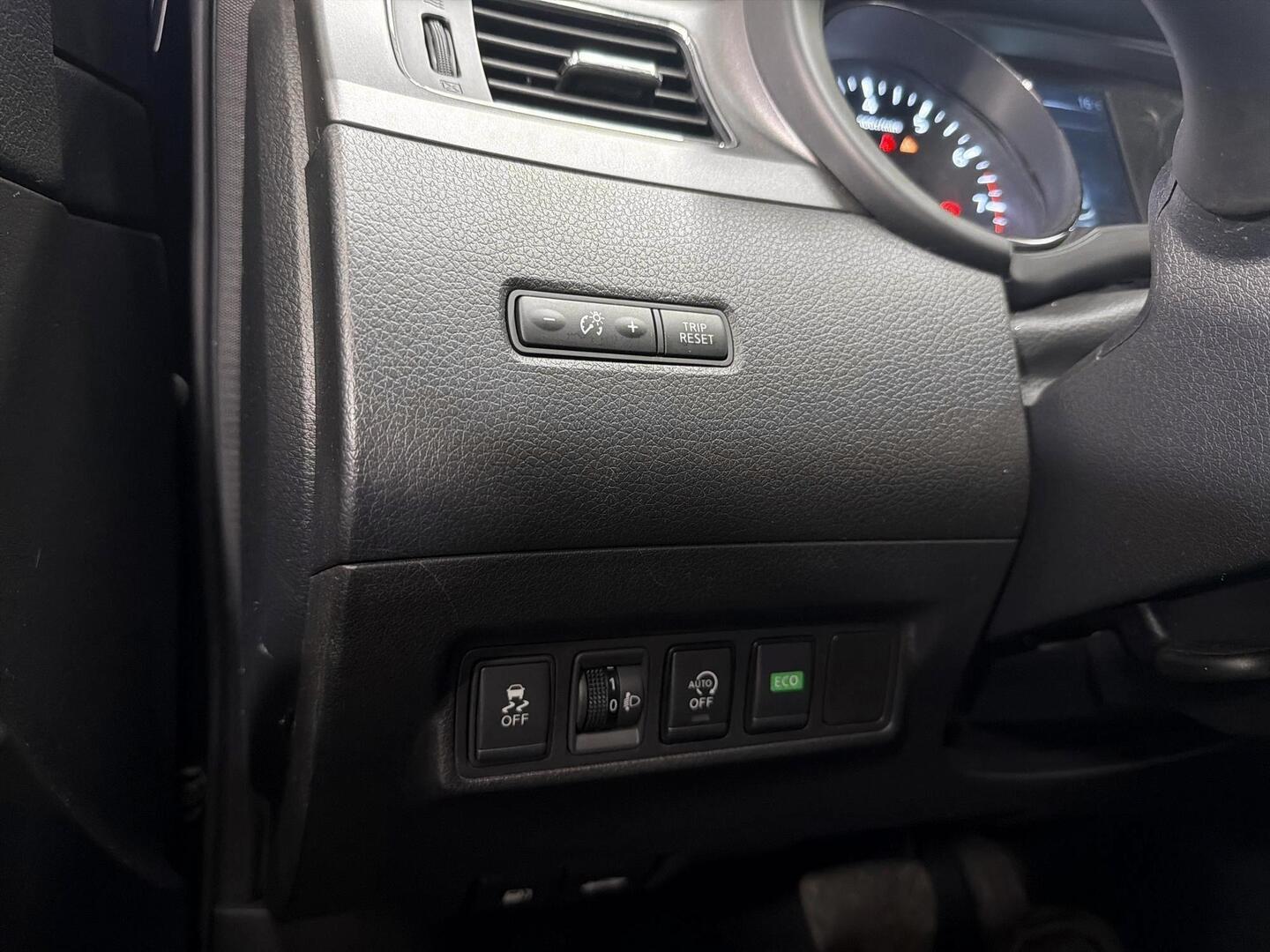 NISSAN Pulsar 2017