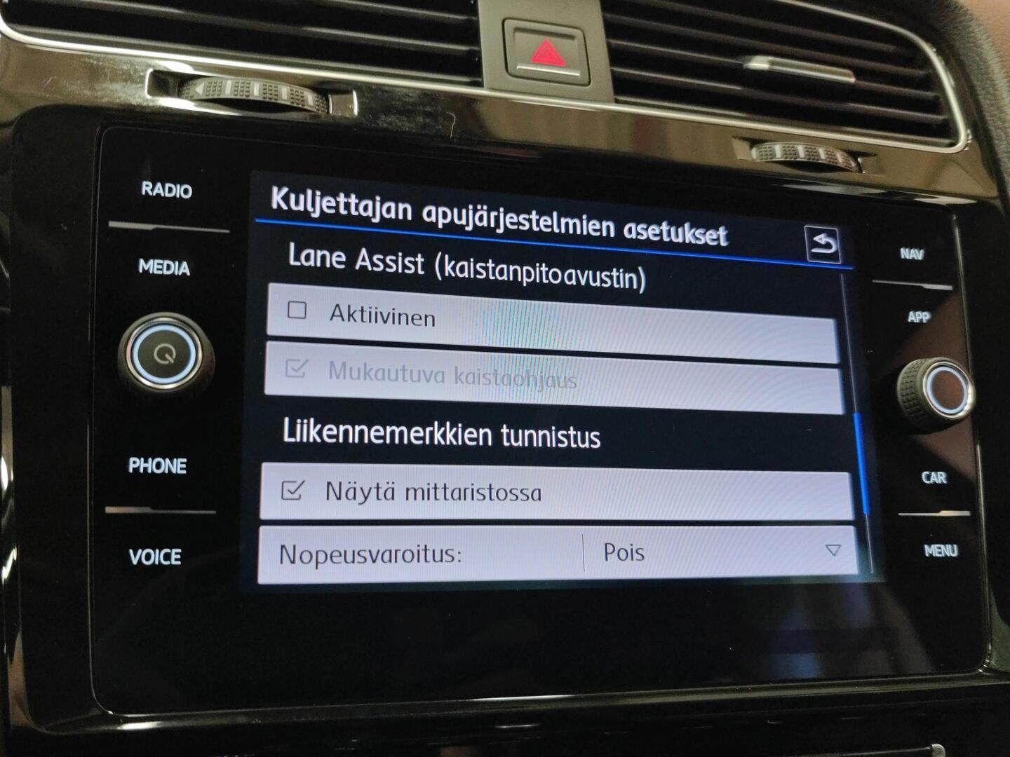 VOLKSWAGEN Golf 2018