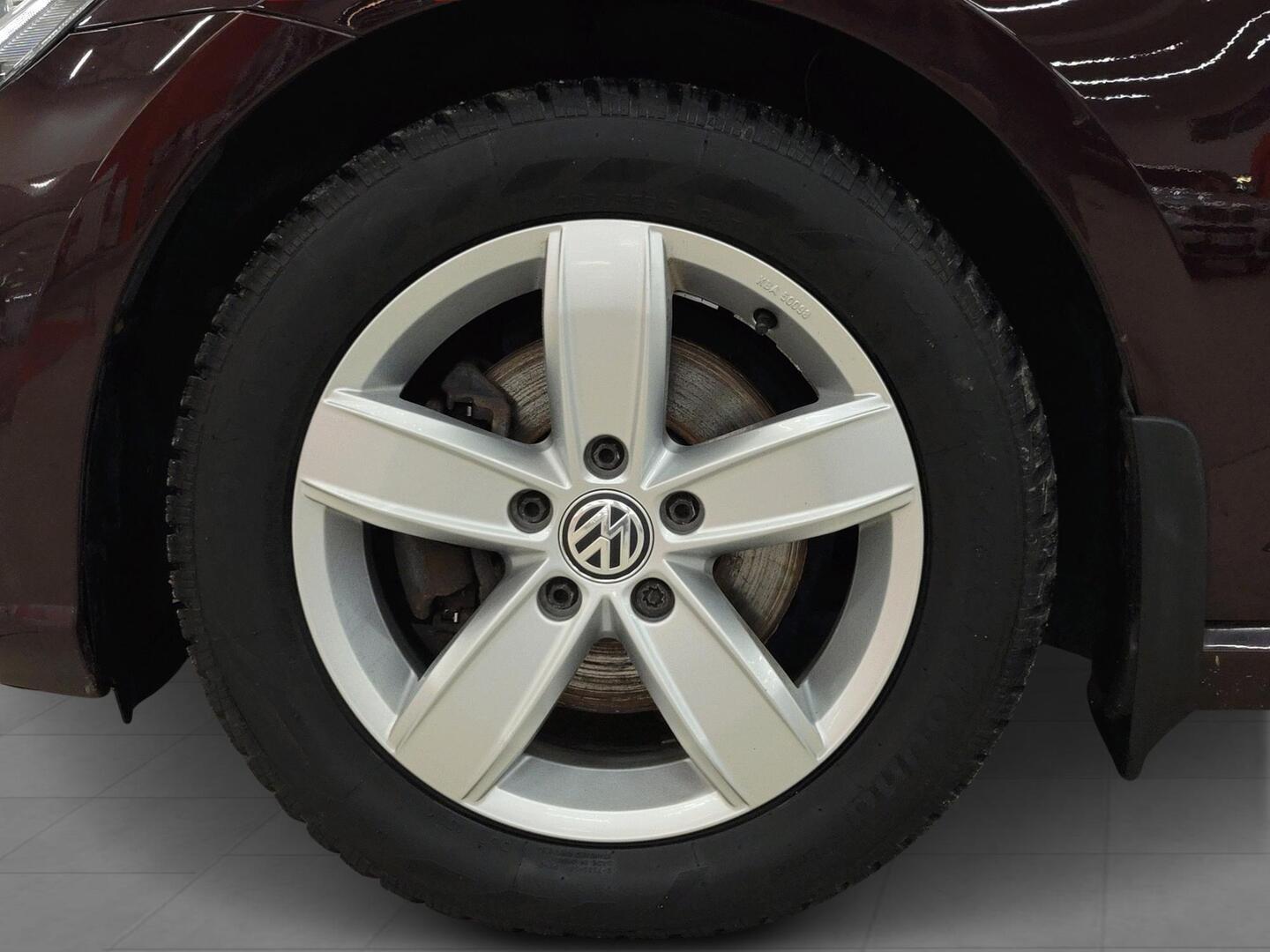 VOLKSWAGEN Golf 2018