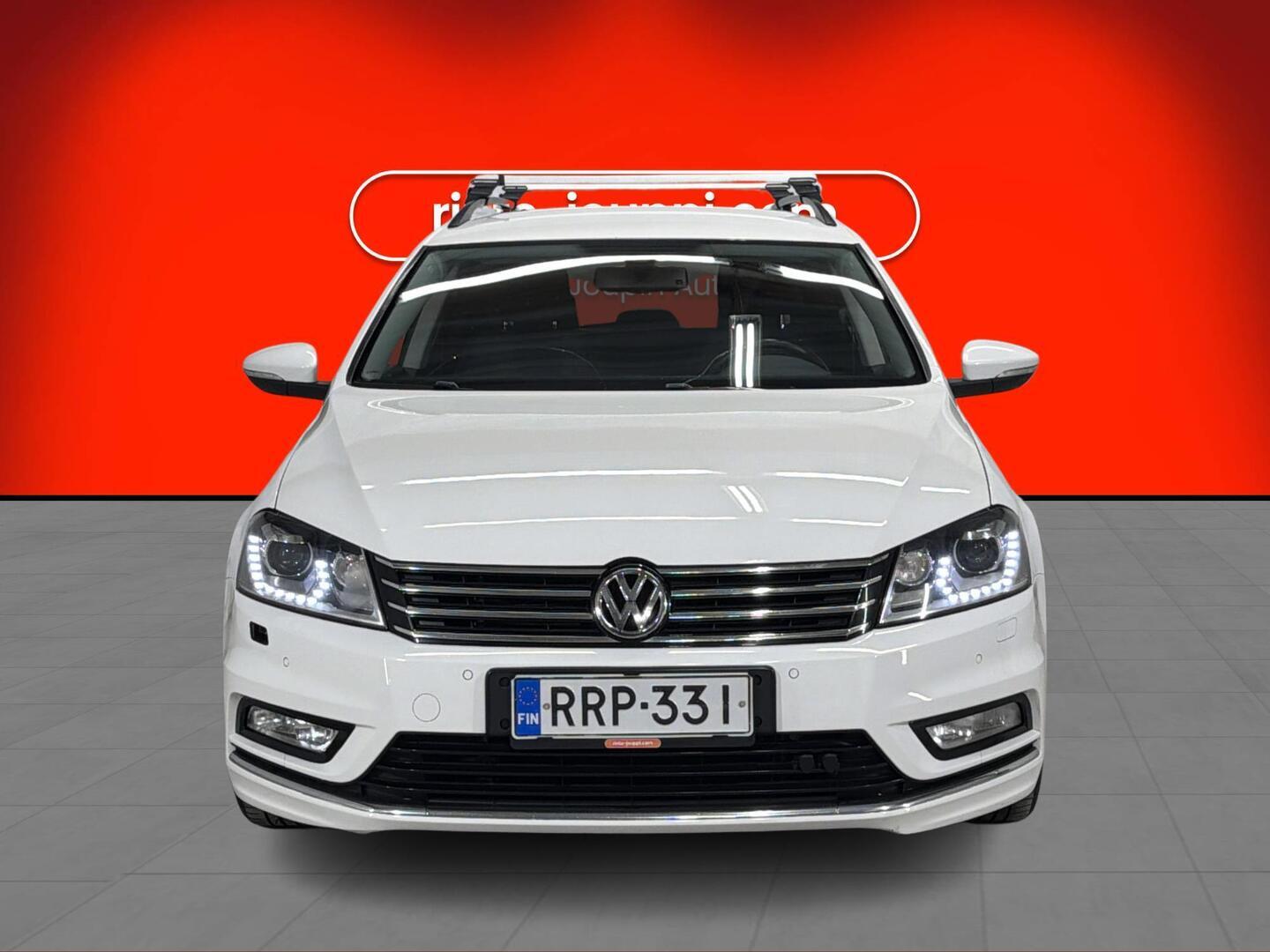 VOLKSWAGEN Passat 2014